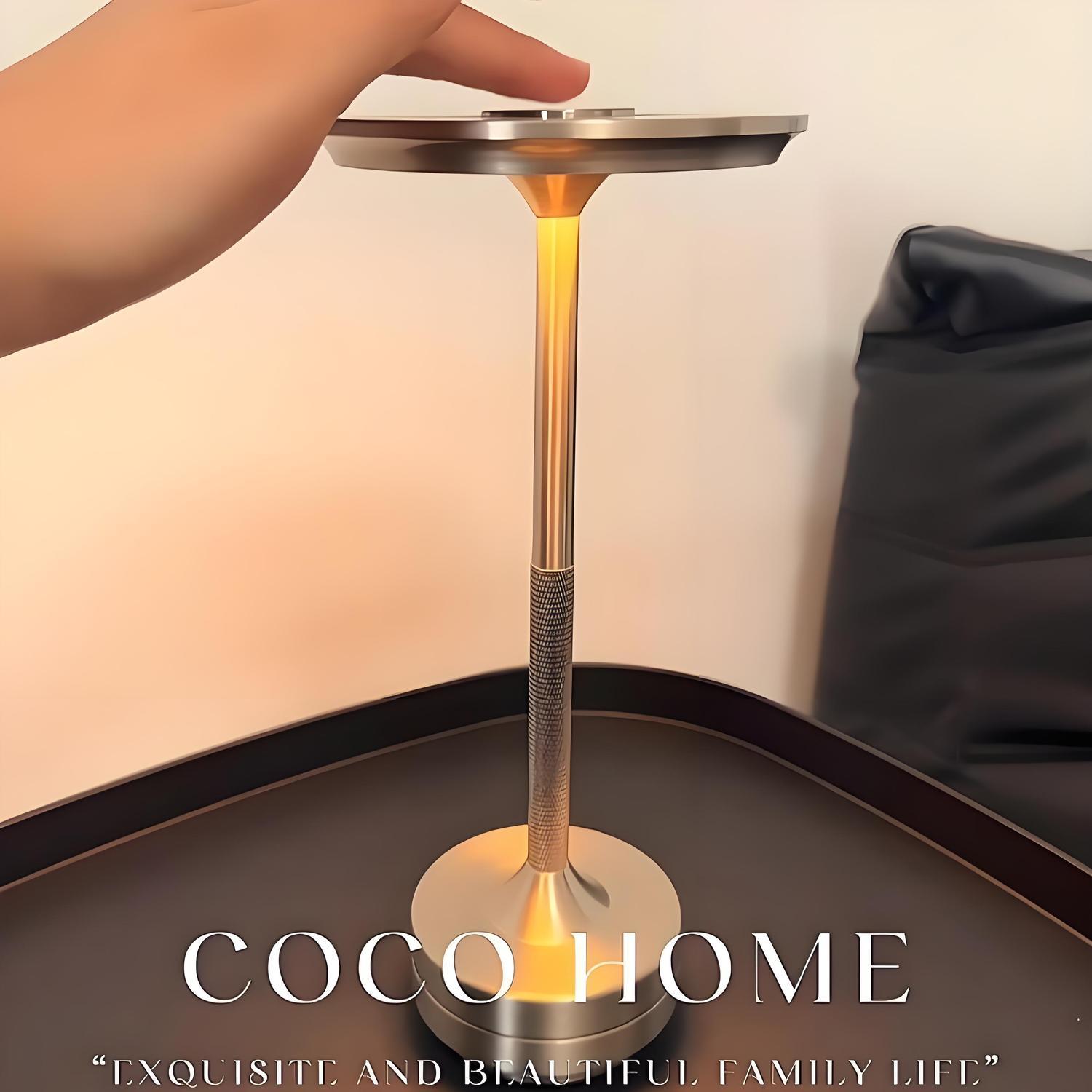 Đèn Sáng tạo retro phòng ngủ đầu giường đèn bàn nhẹ sang trọng cao cấp cảm giác đĩa bay sạc bầu không kh