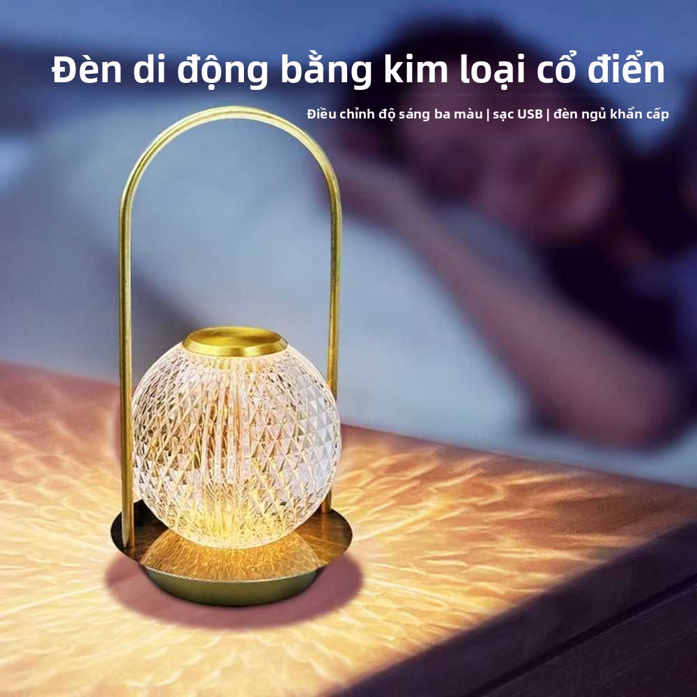 Đèn sáng tạo cắm trại xách tay kim loại bàn đèn rượu vang quầy bar phòng ngủ đầu g
